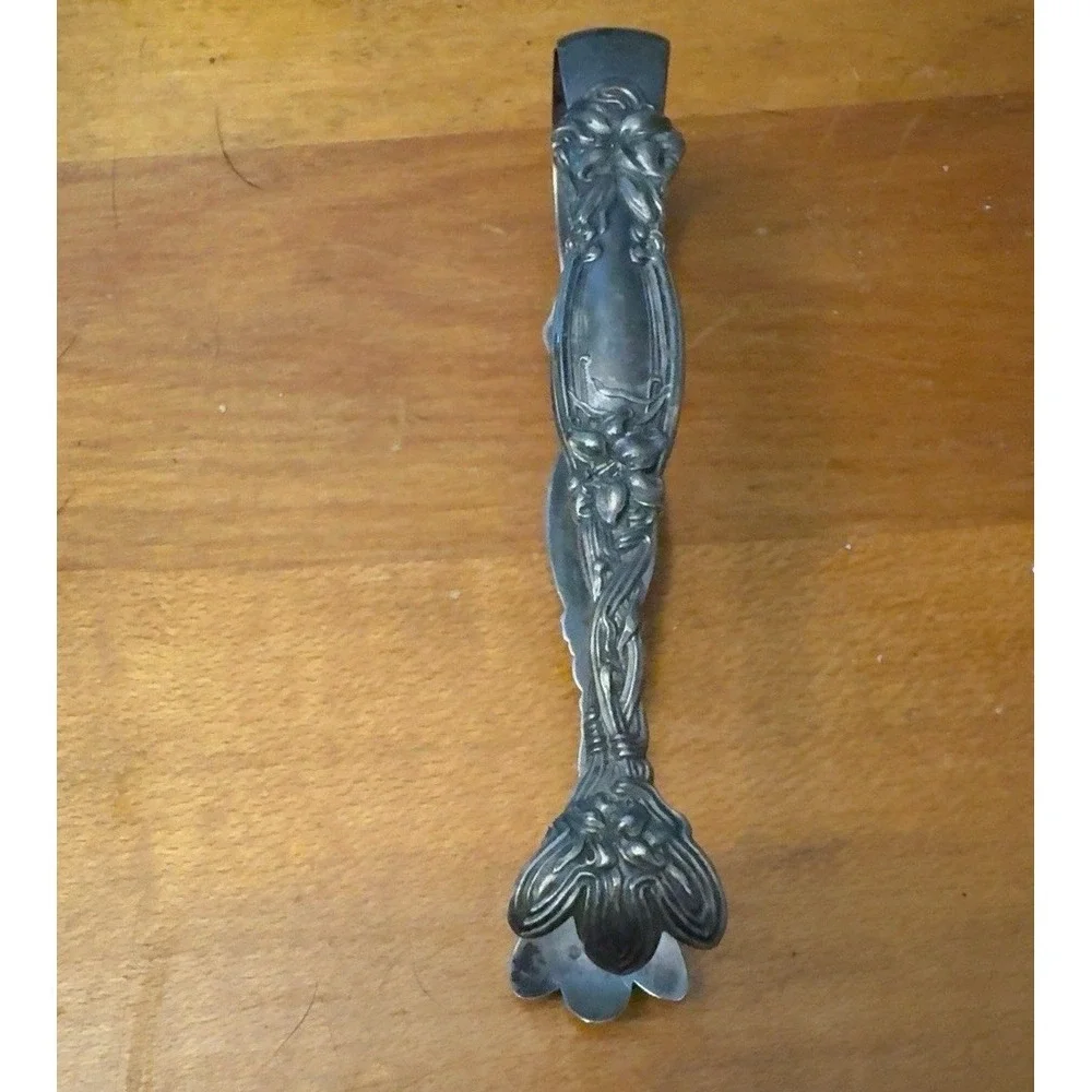 International Silver Frontenac Bon Bon Tongs Sterling Silver 1903 Art Nouveau
